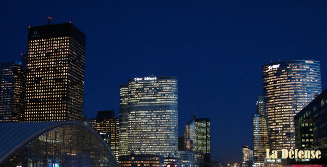 alt_vtcchauffeurParis_ladefense.JPG